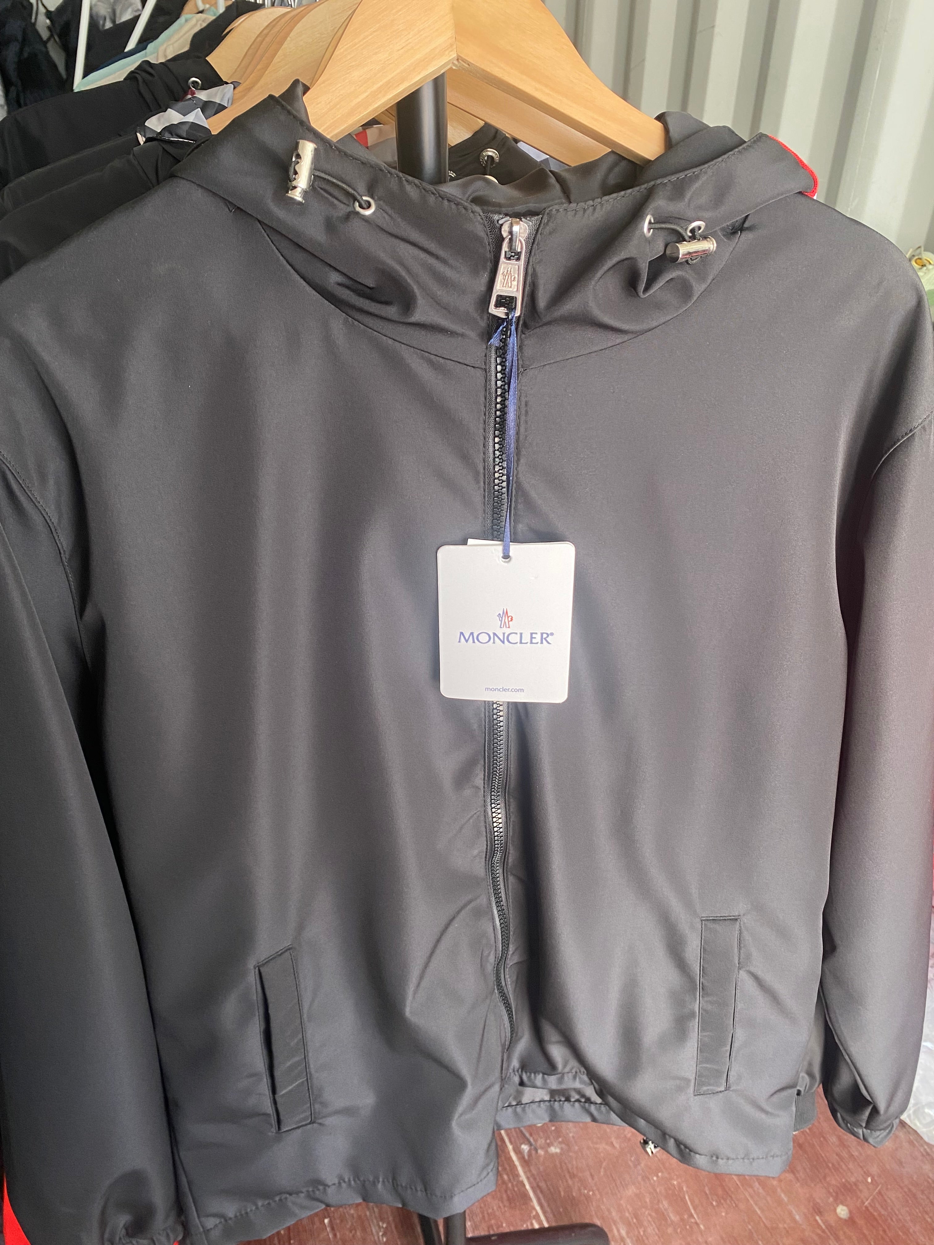 Monclizzy Windbreaker D3