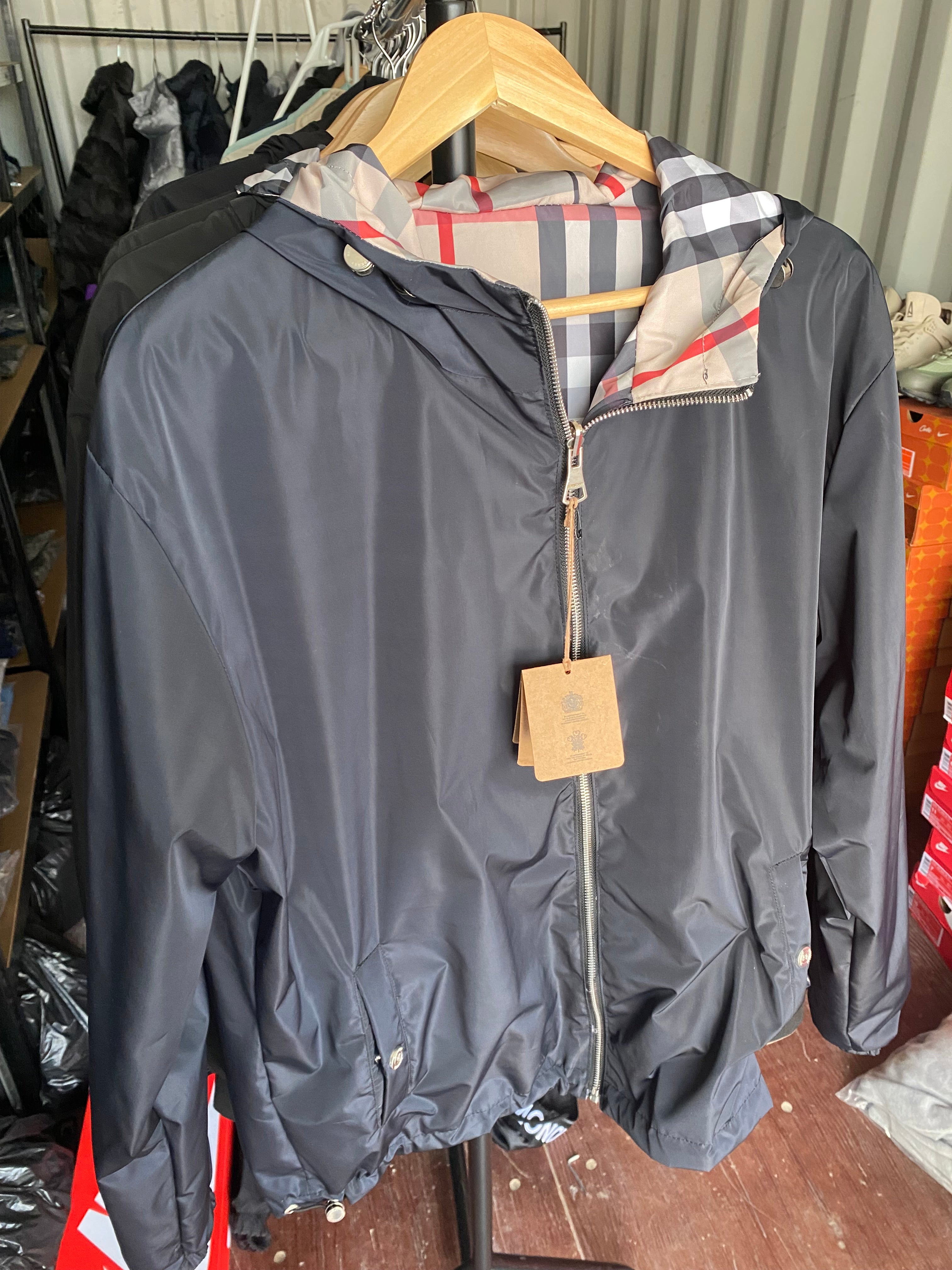 BBERRY Reversible Windbreaker